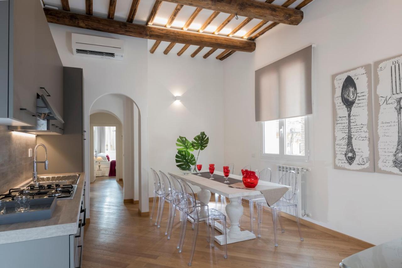 Downtown_blossom With Small Terrace Apartamento Roma