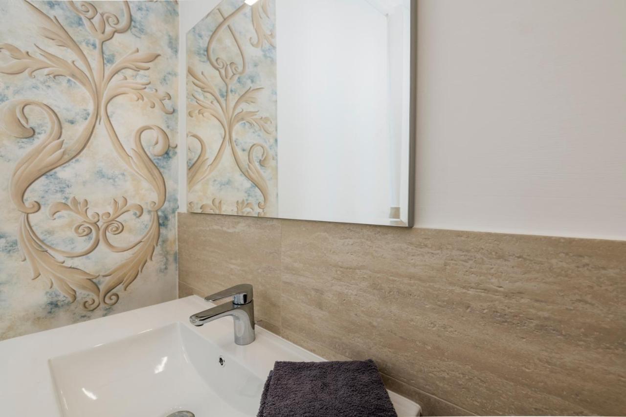 Apartamento Downtown_blossom With Small Terrace Roma